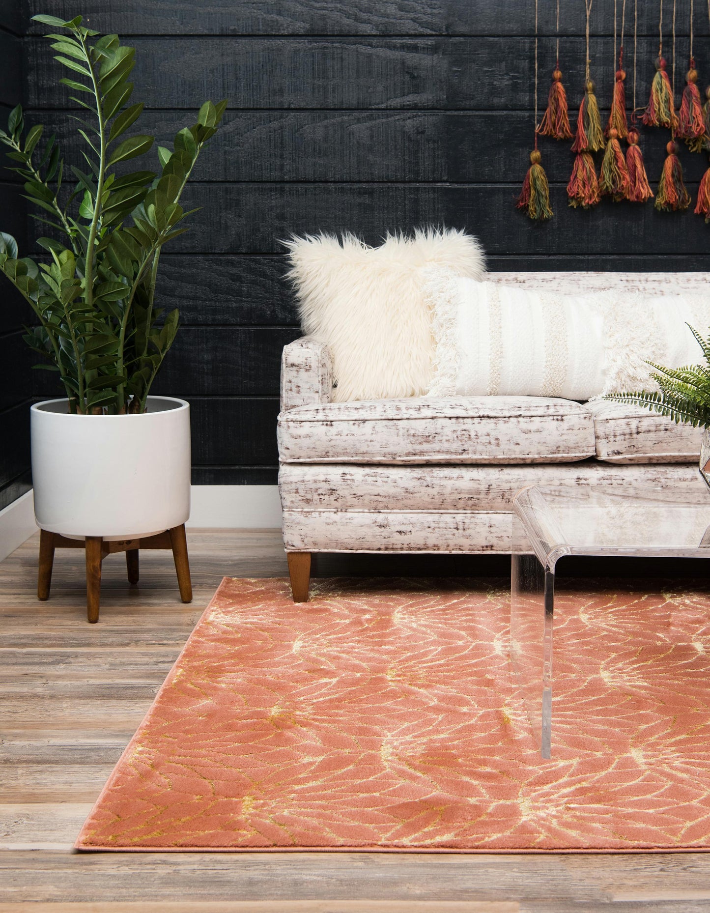 Ellison - Lotus Flower Pattern Luxury Rug
