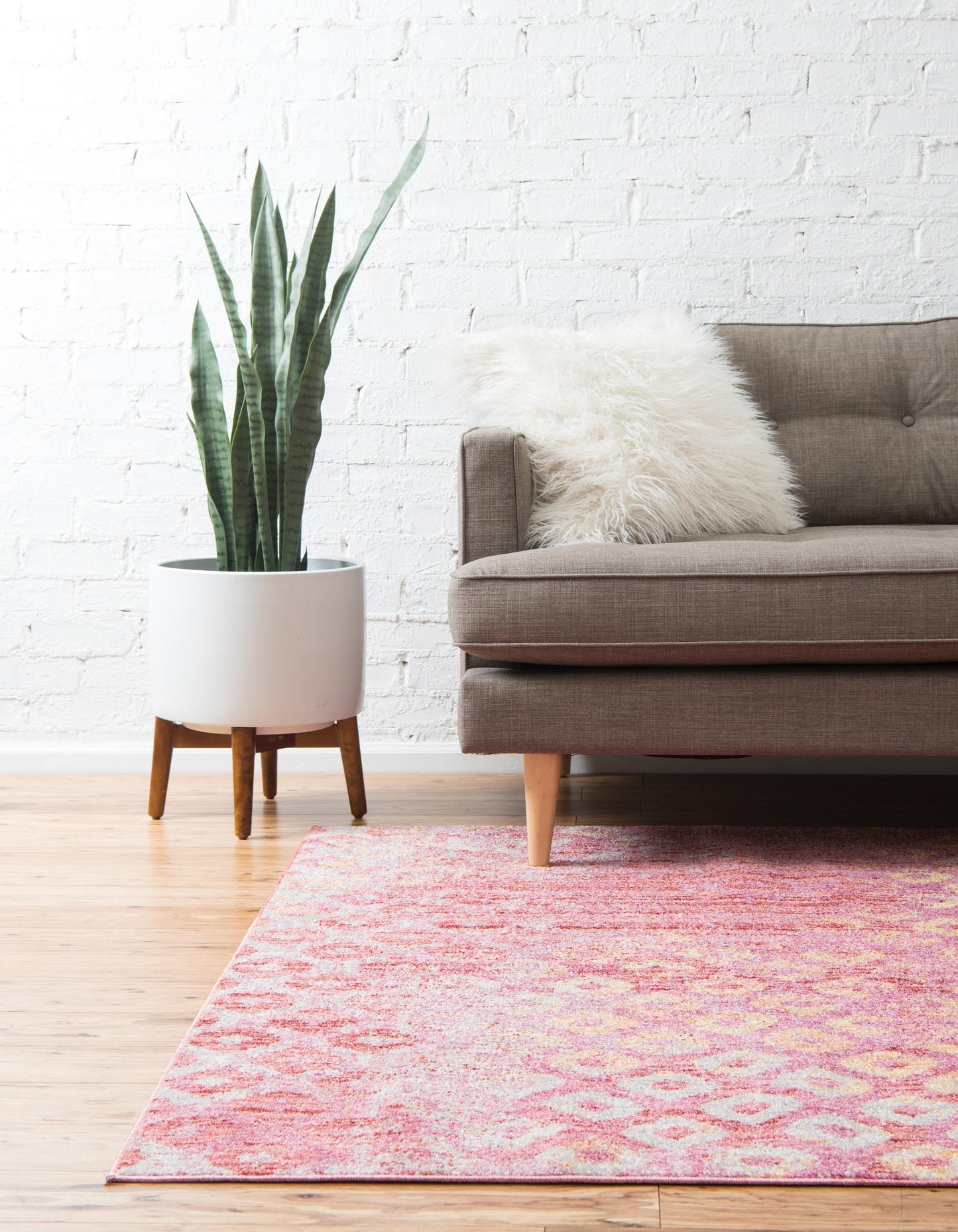 Devan - Rainbow Square Pattern Rug