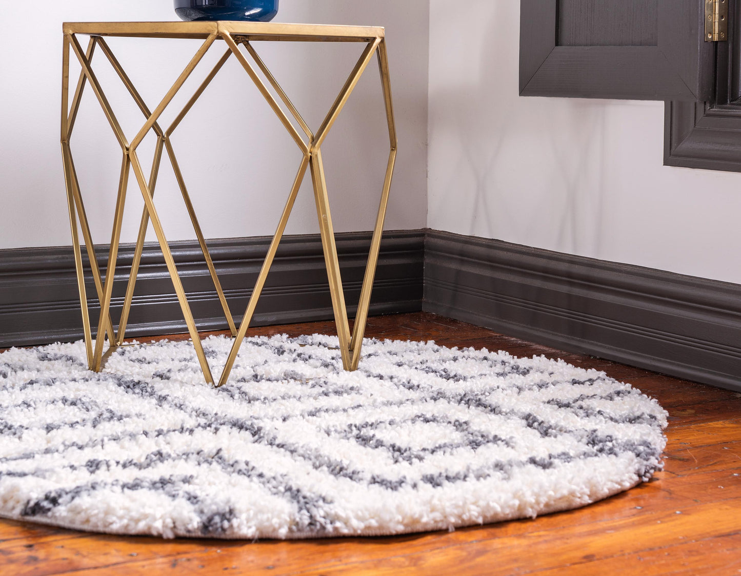 Roderick - Diamond Pattern Shaggy Rug